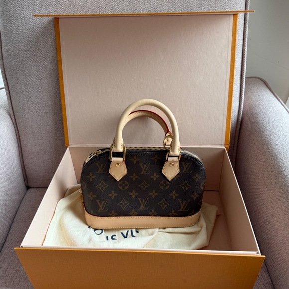 Alma Louis Vuitton - Picture 3 of 6